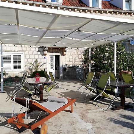 Apartmani Stones Sutivan I Kültér fotó