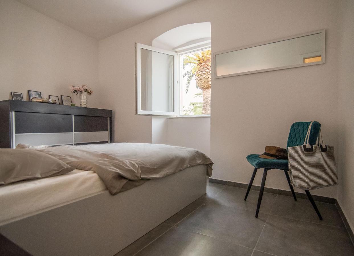 Apartmani Stones Sutivan I Kültér fotó